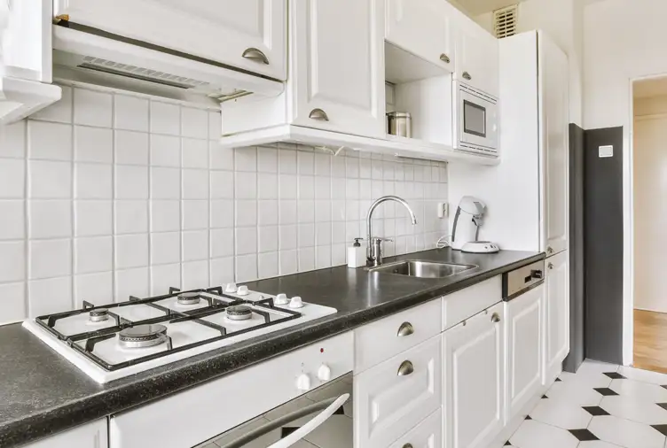 Kitchen Remodeling Services - Leonso's Contracting